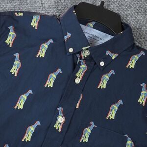 Banana Republic Slim Fit Short Sleeve Button Down Shirt Men's M Giraffe Print